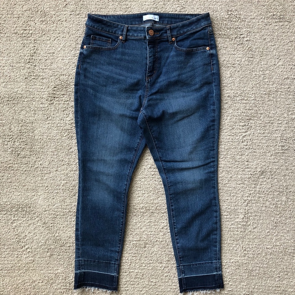 LOFT - Curvy Skinny Jeans.